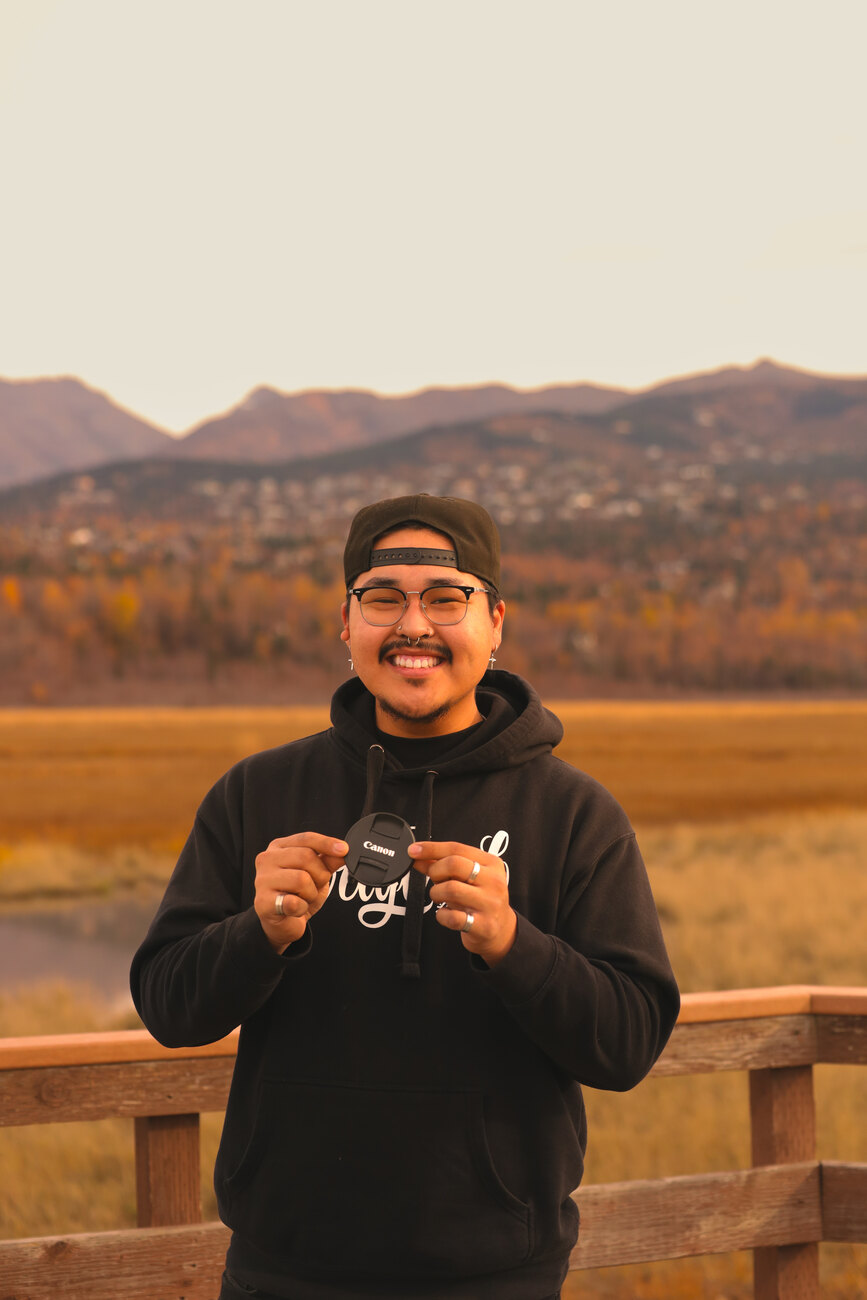 Quich, Anchorage photographer (@shotsbyquich)